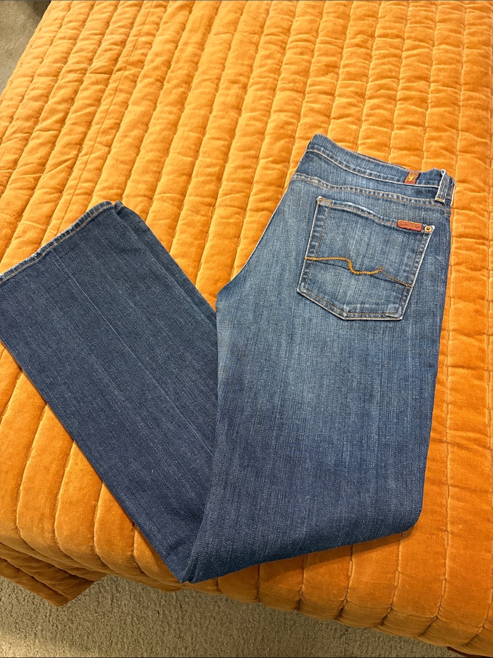 7 For All Mankind- Women's Bootcut Jeans in Mid Blue - Classic Five-Pocket Style